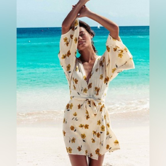 Floral Kimono Wrap Mini Dress (2) - Picture 1 of 9